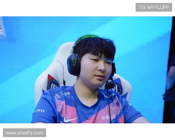 WE战队以92分稳居冠军杯积分榜首位,争夺荣耀之路愈发激烈