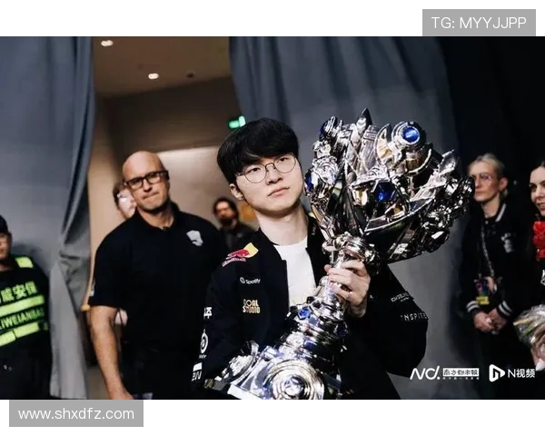 S15英雄联盟全球总决赛巅峰对决看点全面解析谁能问鼎最高荣耀